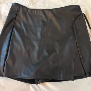 Medium Vegan soft Black Leather Wrap Skirt